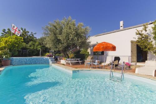 Casa Ginepro — 4-Star Luxury Hotel in Quartu Sant'elena, Italy
