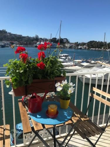 Riva Destra Suite apartament — 4-Star Luxury Hotel in Ischia, Italy