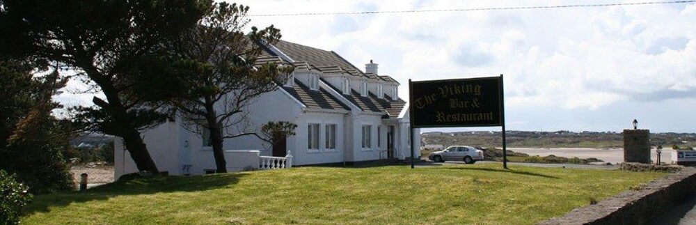 Careys Viking House Hotel in Donegal, Republic of Ireland