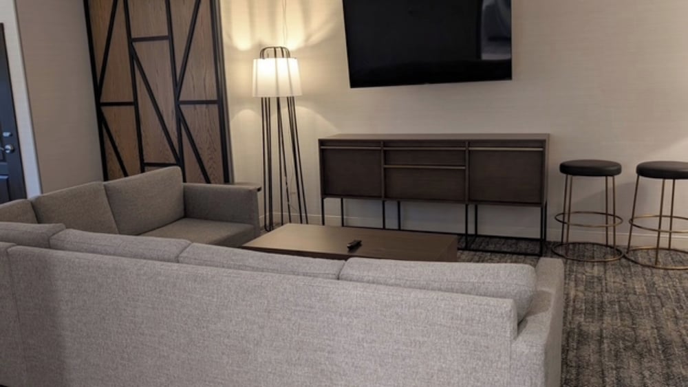 Staybridge Suites Bismarck by IHG - photo 45