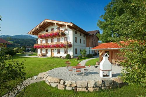 Thaurerhof Urlaub auf dem Bauernhof — hotel in Bernau Am Chiemsee