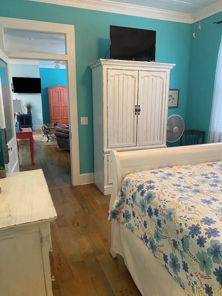 Little Inn on Main - photo 3