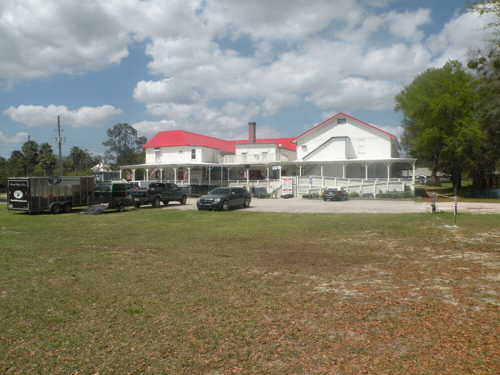 1876 Heritage Inn - photo 23