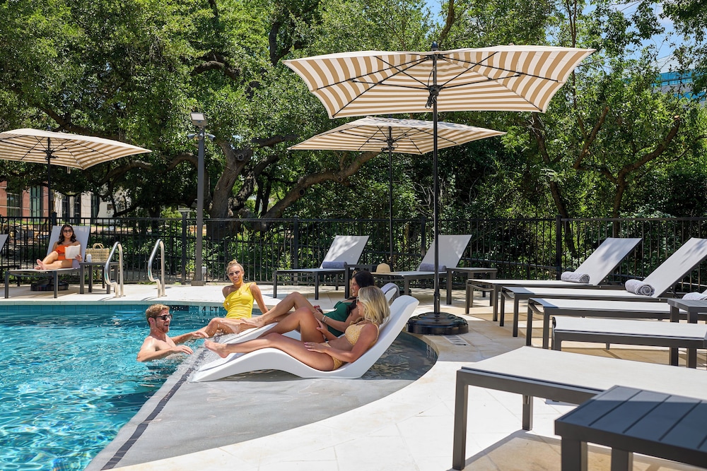 Renaissance Austin Hotel - photo 28