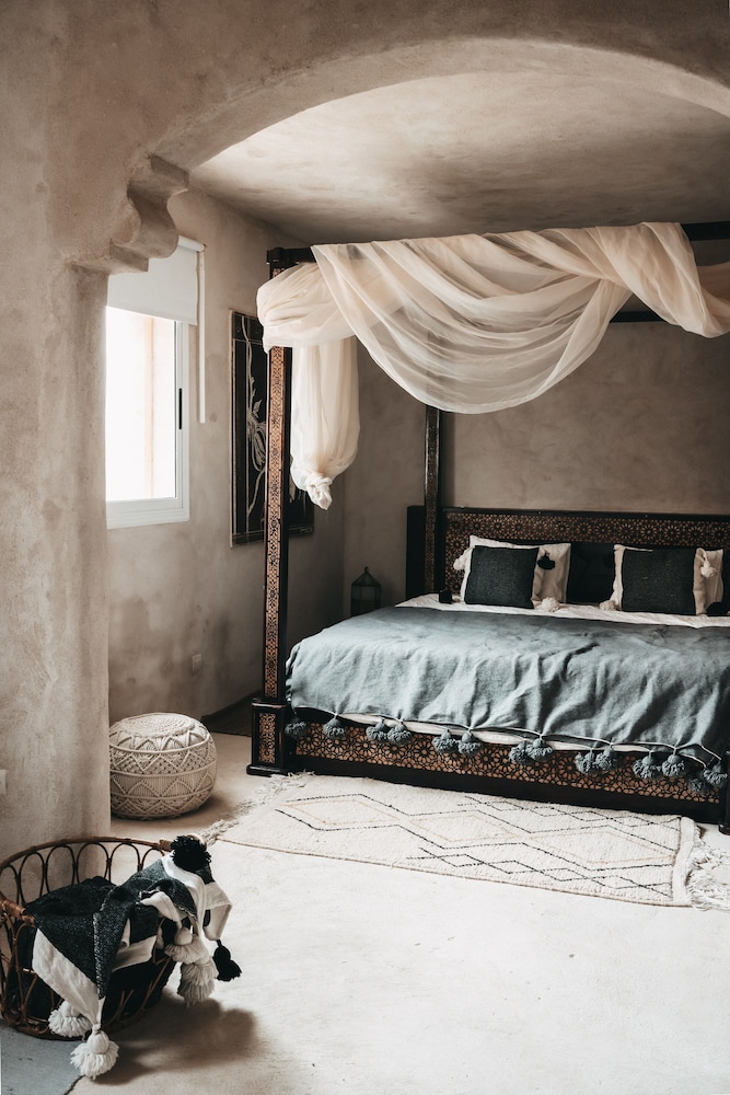 Surfiscamp Dakhla in Dakhla, Morocco