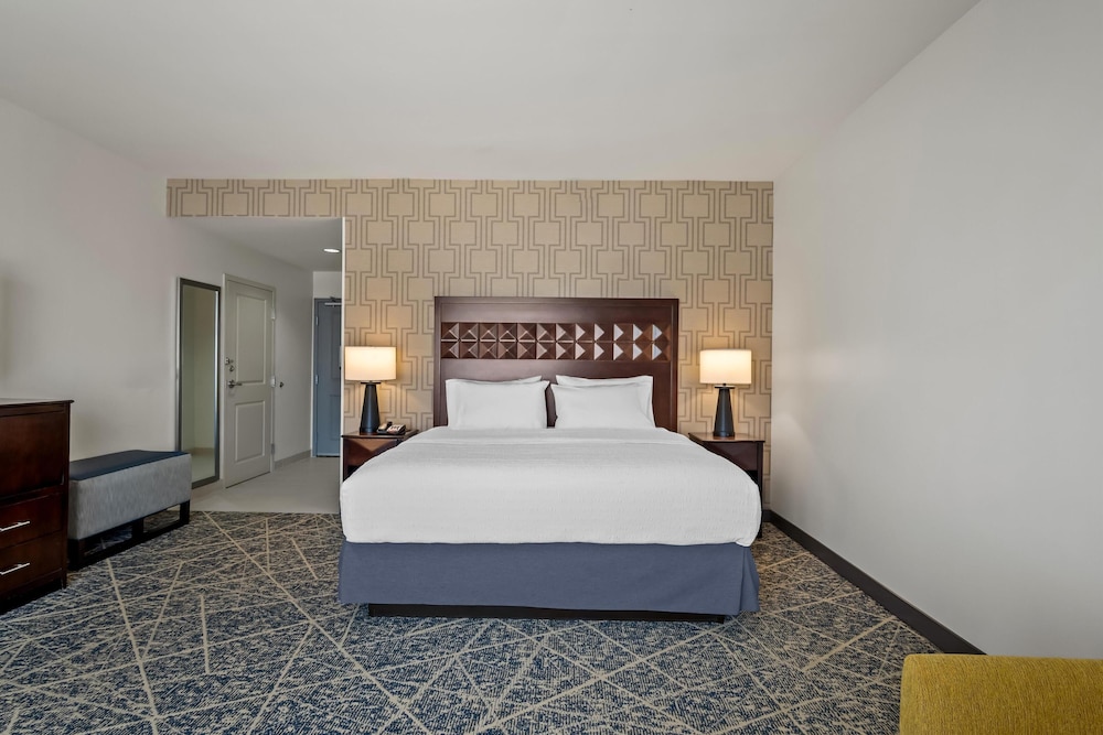 Hampton Inn & Suites Trophy Club Fort Worth North - photo 10