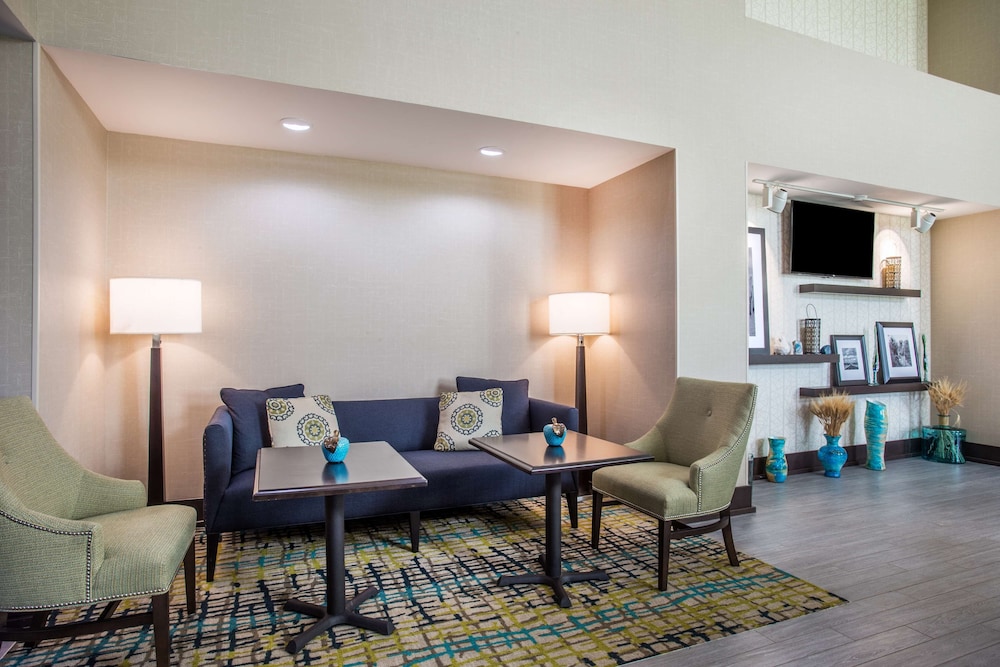 Hampton Inn & Suites Yonkers Westchester - photo 5