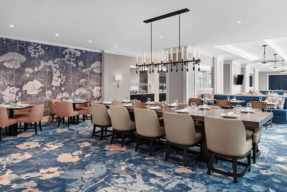 Embassy Suites by Hilton Charleston Harbor Mt. Pleasant - photo 21