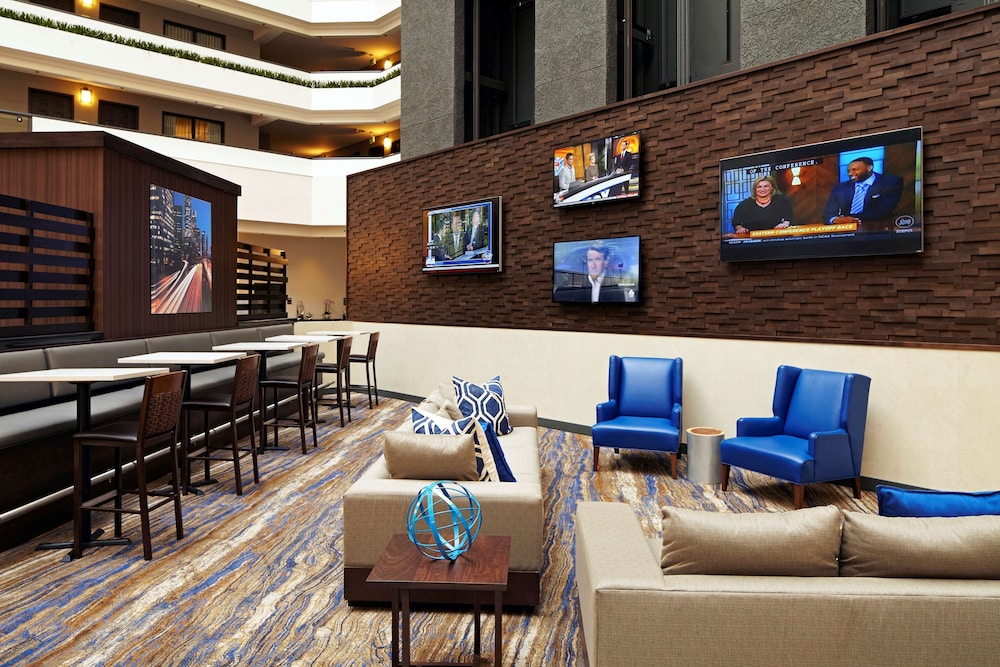 Embassy Suites by Hilton Los Angeles International Airport North - photo 8