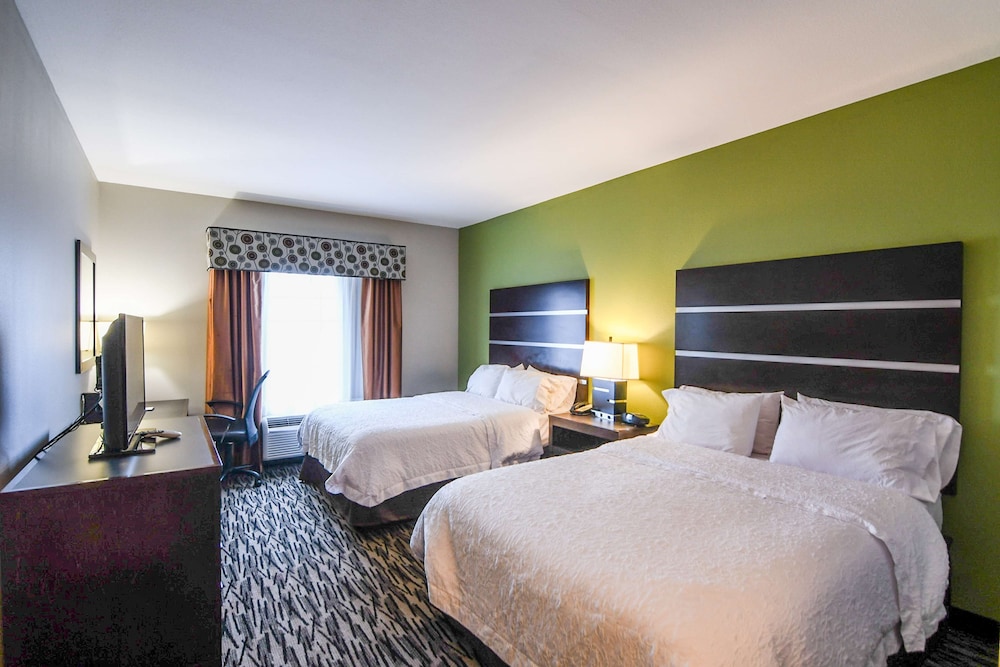 Hampton Inn Foley - photo 39