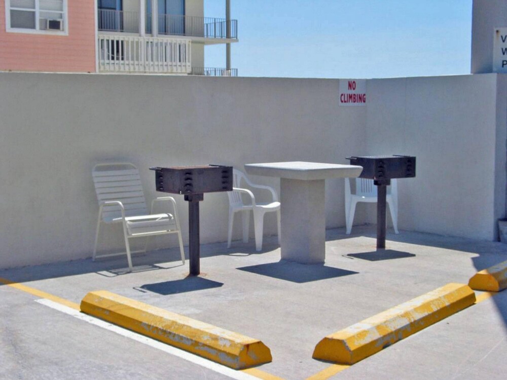 Gulf Tower by Bender Vacation Rentals - photo 102