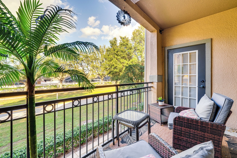9 Mi to Disney Davenport Condo with Community Pools — 4-Star Luxury Hotel in Davenport, United States