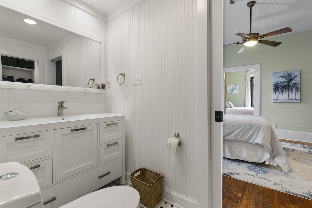 Carroll House Cottages - photo 16