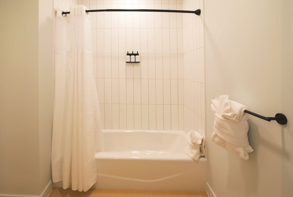 SaltLine Hotel - photo 34