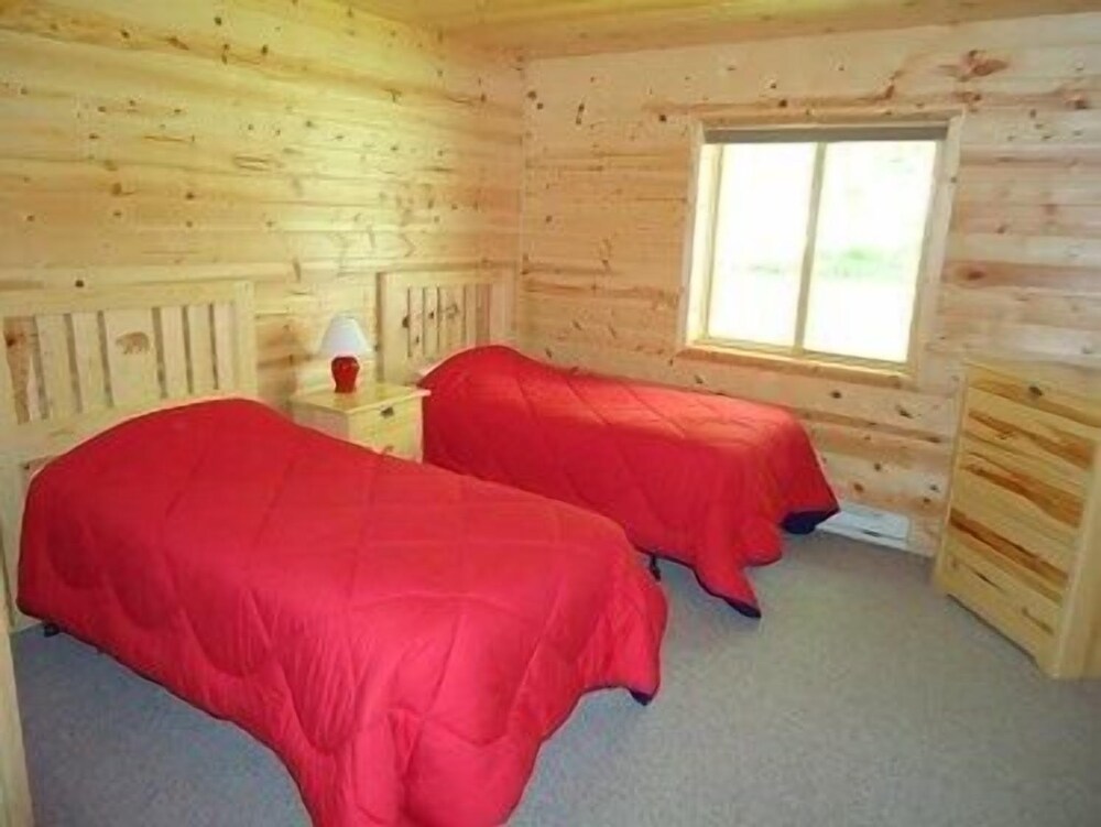 Red Door Resort & Motel - photo 6