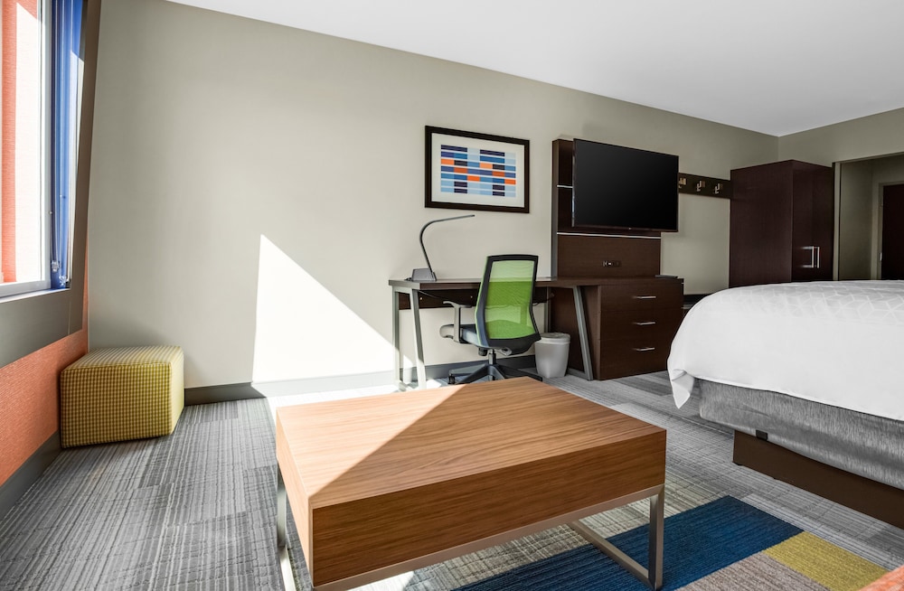 Holiday Inn Express & Suites Sanford Lake Mary by IHG - photo 11