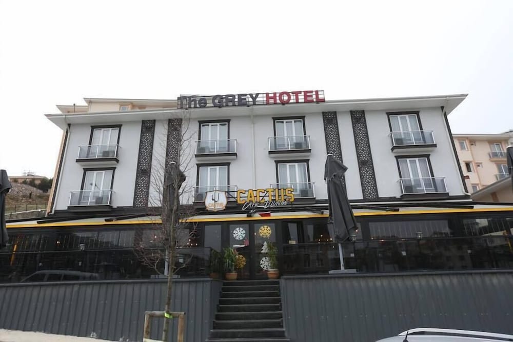 The Grey Hotel - carbon neutral hotel in Serdivan