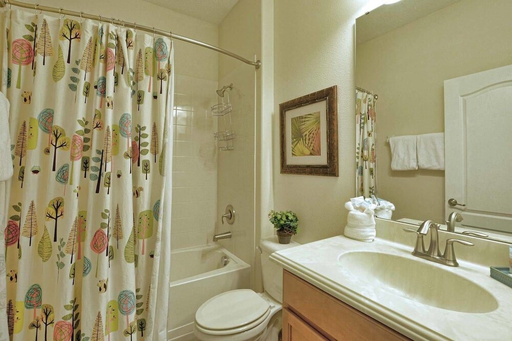 Luxurious 6BD Pool Home With Best Resort Amenities Two Master Suites and Big Pool Area #6pp917 - photo 29
