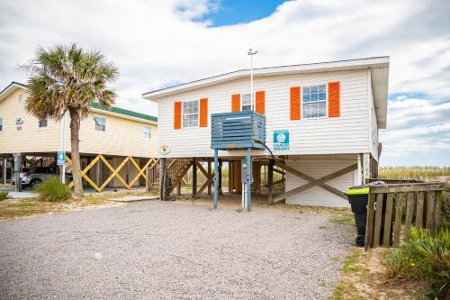 Chill'ax Inn by Oak Island Accommodations - photo 48
