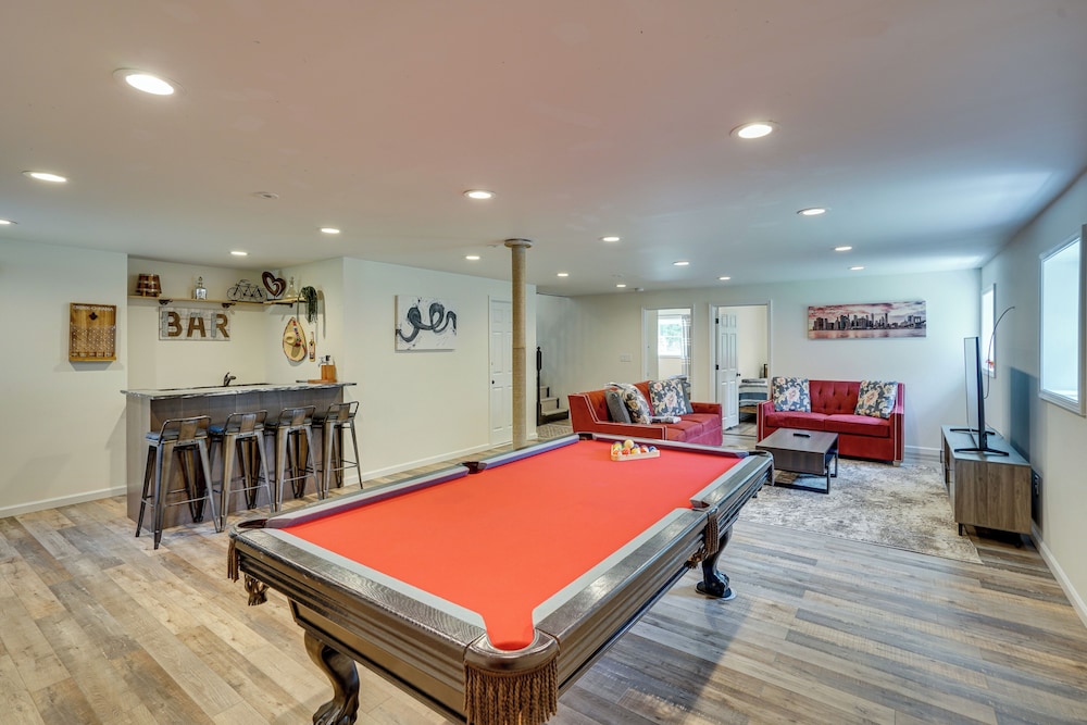 6 Mi to Hunter Mtn Winter Retreat with Hot Tub in Tannersville, United States