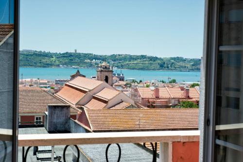 Ambassador River View Suites — 4-Star Luxury Hotel in Lisbon, Portugal