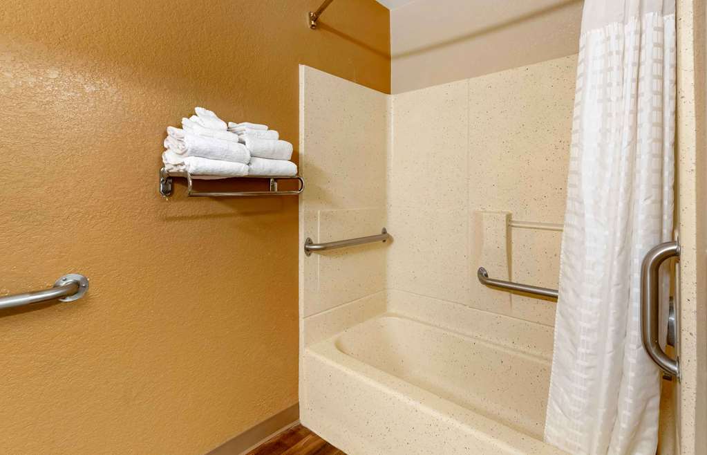 Extended Stay America Suites Minneapolis Airport Eagan South - photo 30