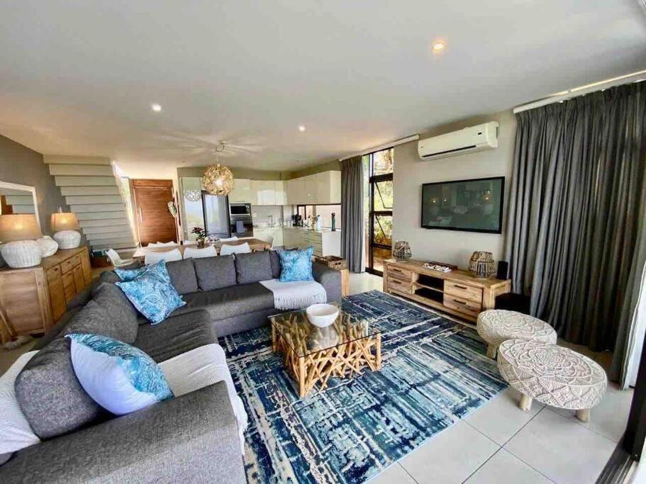 4 THE Sanctuary Zimbali Golf Estate Family Nest in Ballito, South Africa