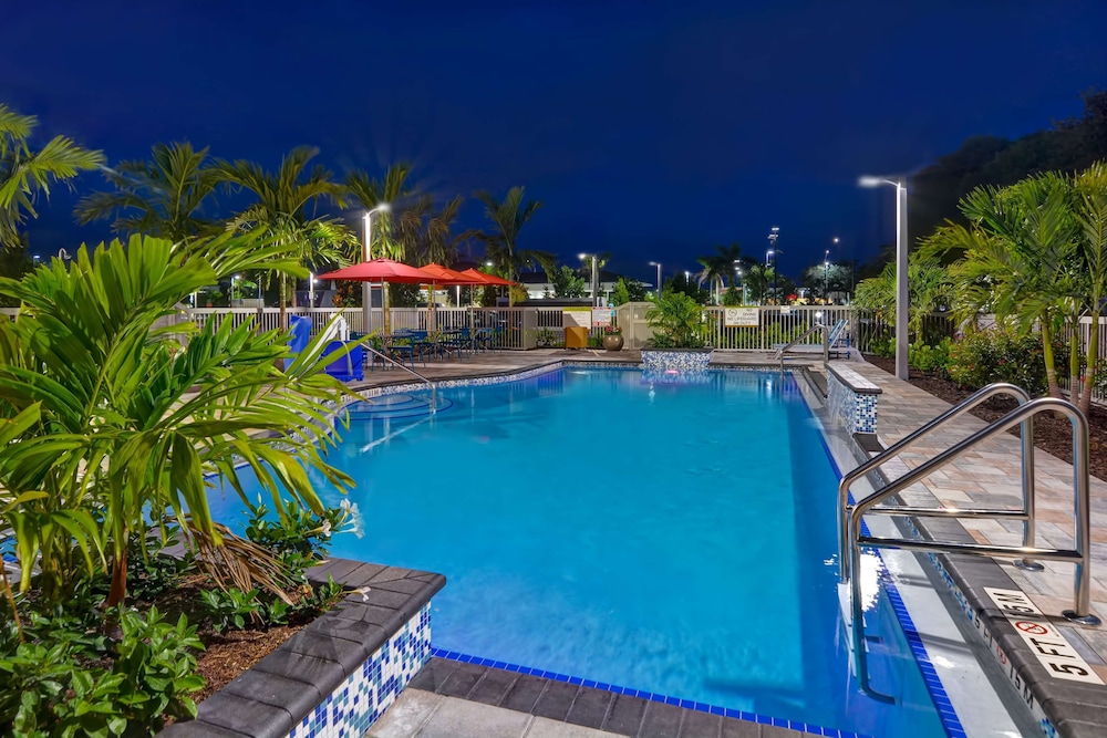 Home2 Suites Naples I 75 Pine Ridge Road FL - photo 25