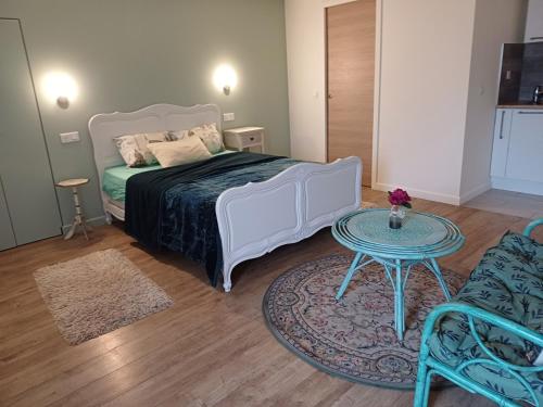 Un Petit Studio Moderne Et Conviviale - last minute hotel in Unknown City
