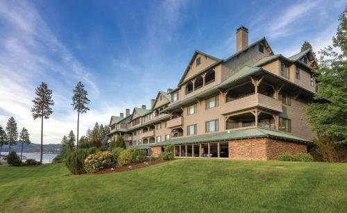 Coeur Dalene Lake 2bd Condo With Resort Amenities Including Indoor Pool — Harrison
