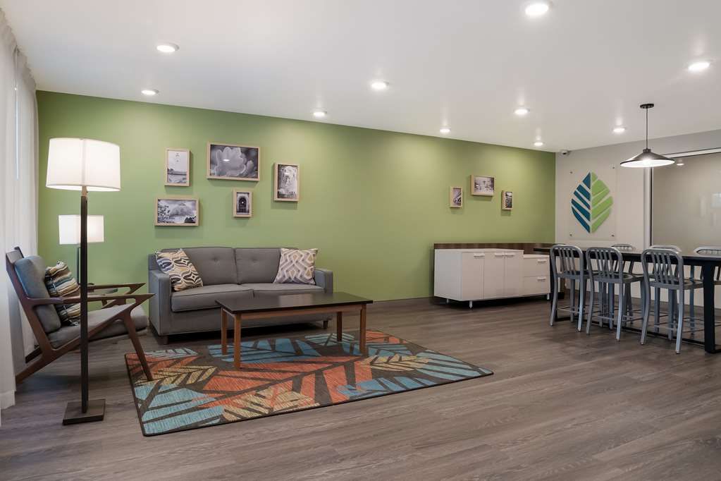 Woodspring Suites Detroit Sterling Heights - photo 6
