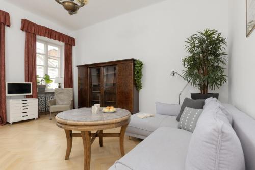 Family Apartment Freta Warsaw Old Town by Noclegi Renters — 4-Star Luxury Hotel in Warsaw, Poland