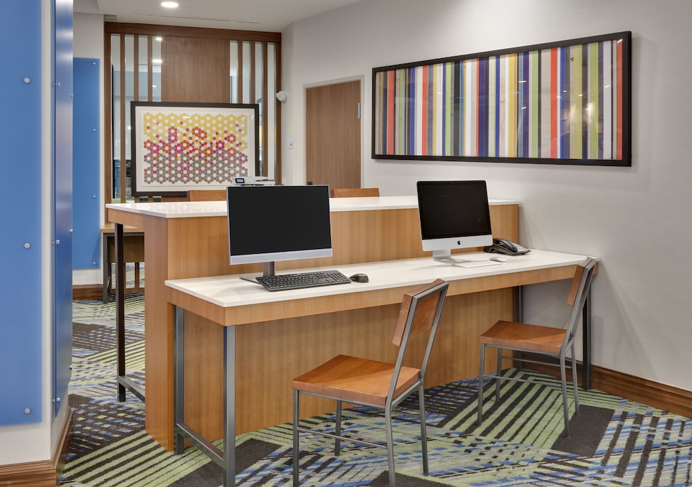 Holiday Inn Express & Suites Fort Worth North Northlake by IHG - photo 15