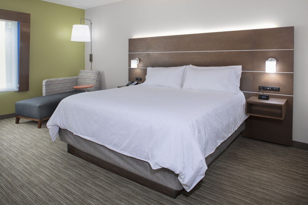 Holiday Inn Express and Suites King George Dahlgren by IHG - photo 7