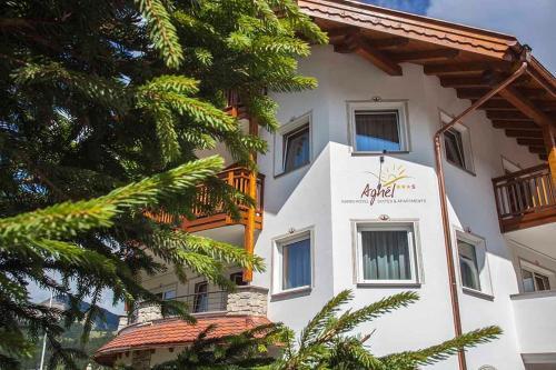 Hotel Garni Aghel in Selva, Italy