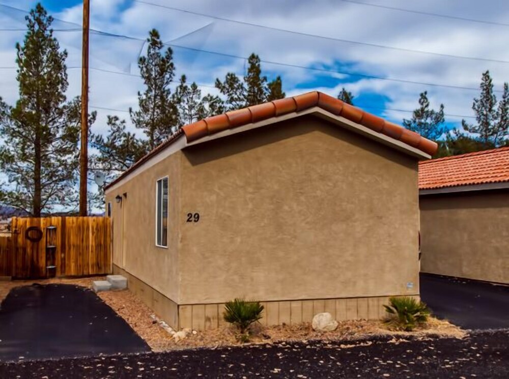 Twentynine Palms RV Resort and Cottages - photo 24