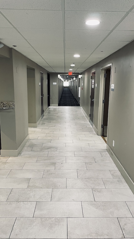Sleep Inn & Suites Knoxville West - photo 124