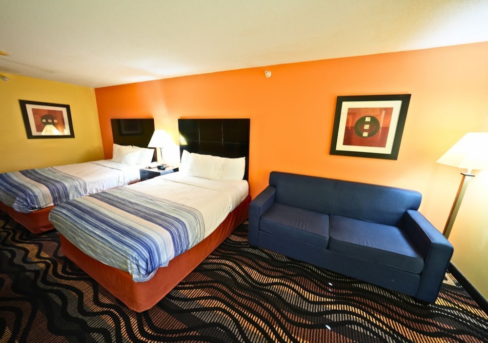 Rock Island Inn & Suites Streator IL - photo 33