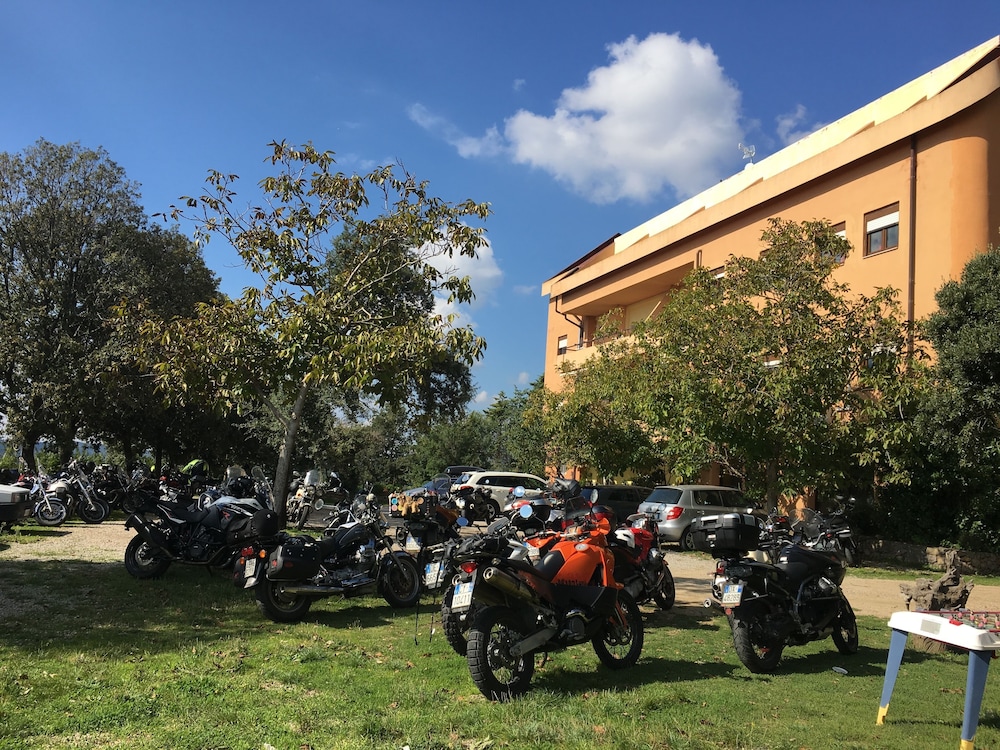 Hotel Miramonti Turismo Rurale in Seulo, Italy