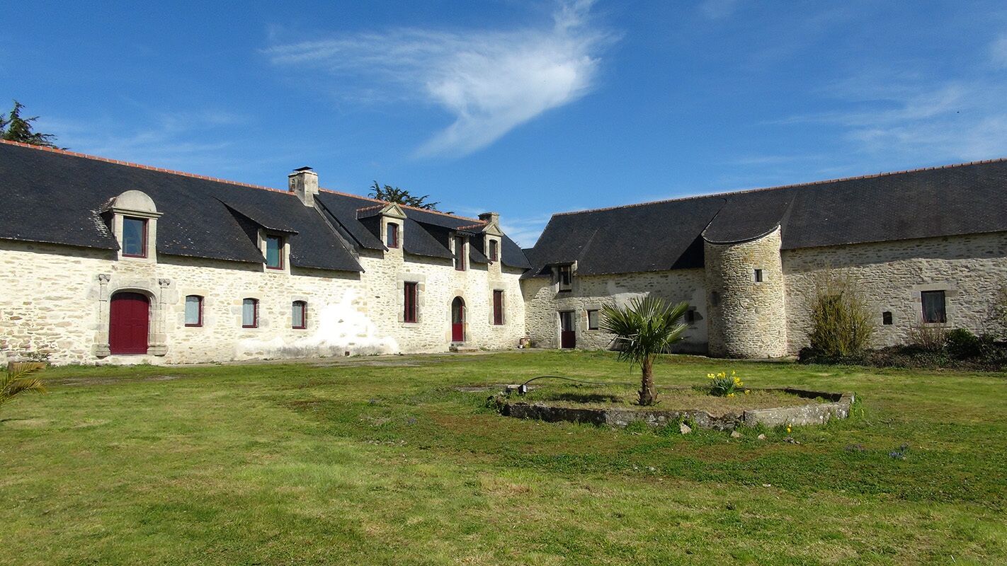 Le Colombier De Kerguezec — hotel in Surzur