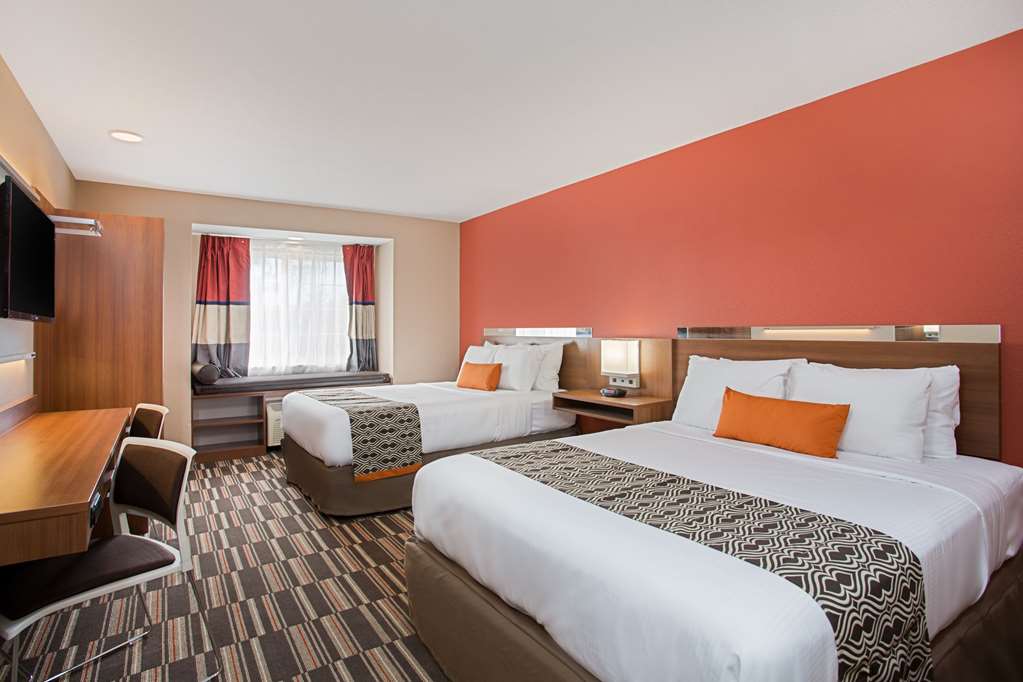 Microtel Inn & Suites by Wyndham Walterboro - photo 7
