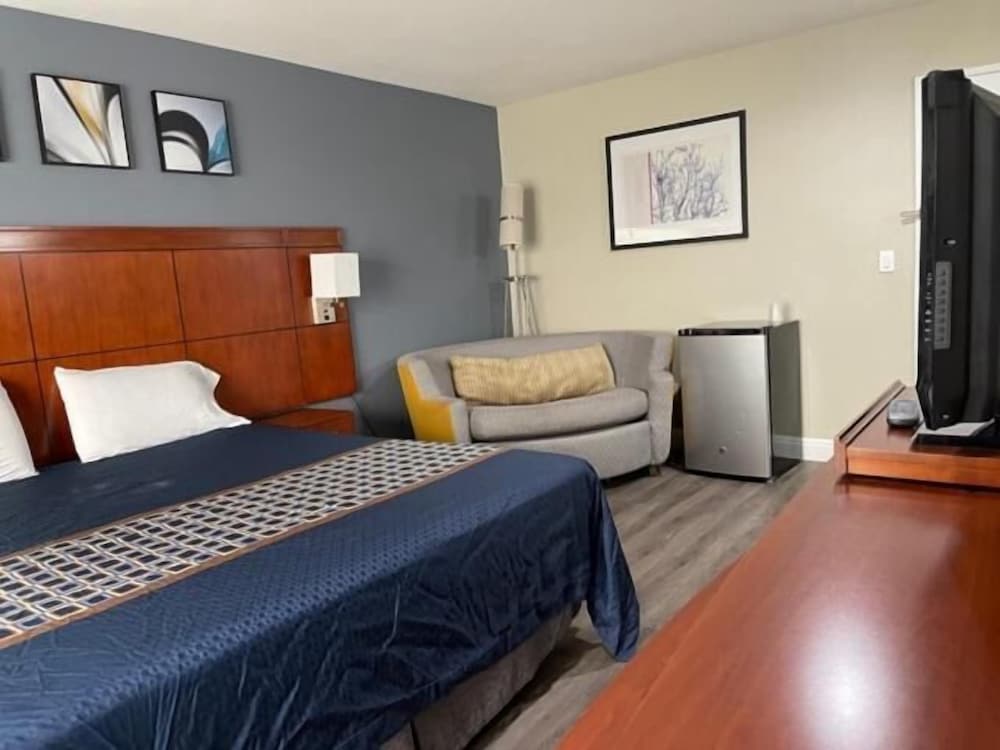Bel Air Motor Hotel - photo 3