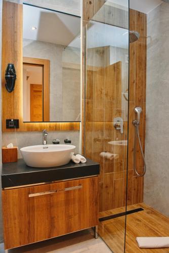 Hotel Zlatibor — hotel in Zlatibor