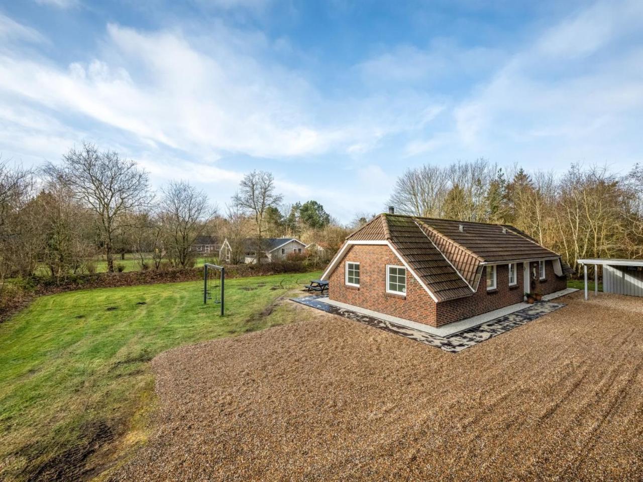 Holiday Home Prohor 10 5km from the sea by Interhome — 4-Star Luxury Hotel in Oksbol, Denmark