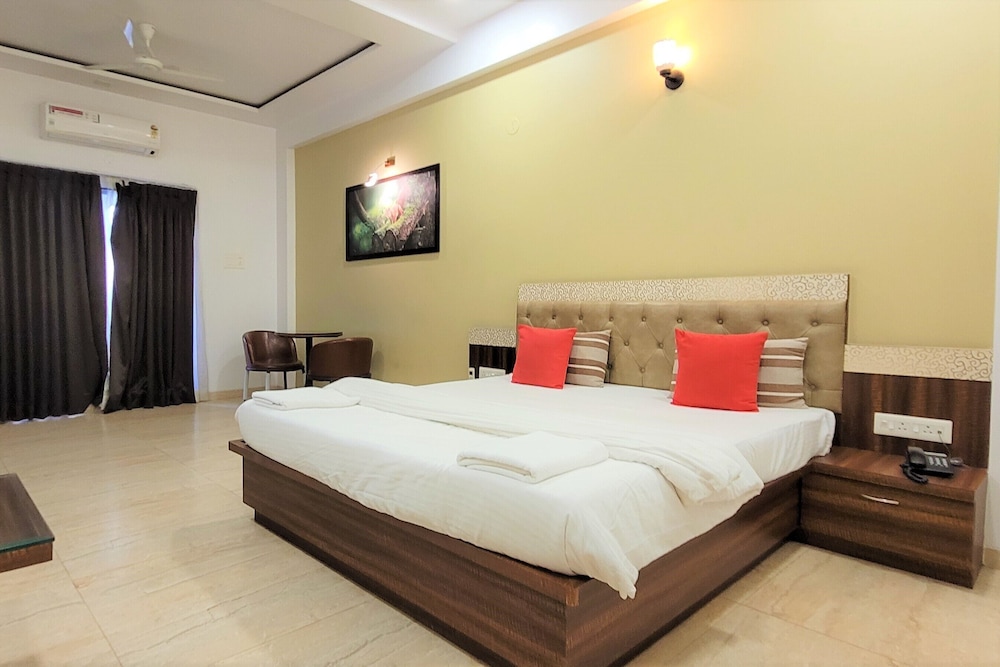 Hotel Om Inn — hotel in Talegaon Dabhade