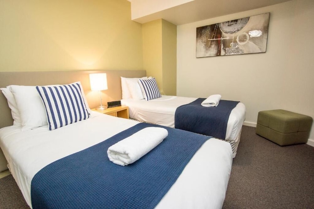 Lorne Beachfront Accommodation — Lorne — photo 5