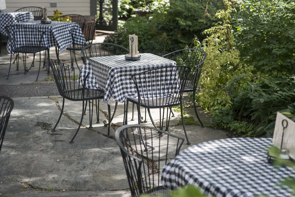 Norwich Inn - photo 26