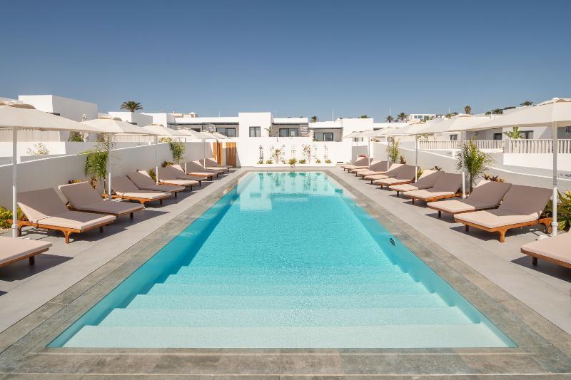 Nazaret Beach - carbon neutral hotel in Arrecife