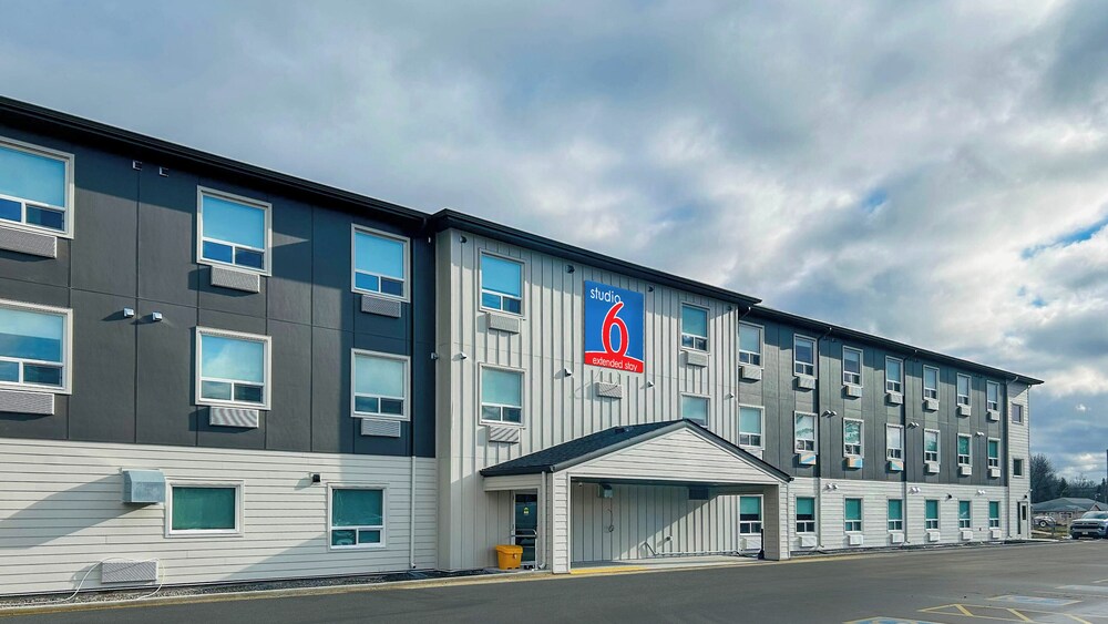 Studio 6 Fort Frances On — hotel in Fort Frances