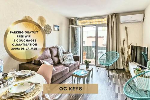 La Petite Venise Empuriabrava Solarium Vue Mer 2 Terrasses Clim Parking Free Oc Keys in Empuriabrava, Spain